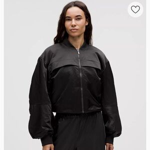 Lululemon Insulated Ruched Bomber Jacket, Black - Size 0